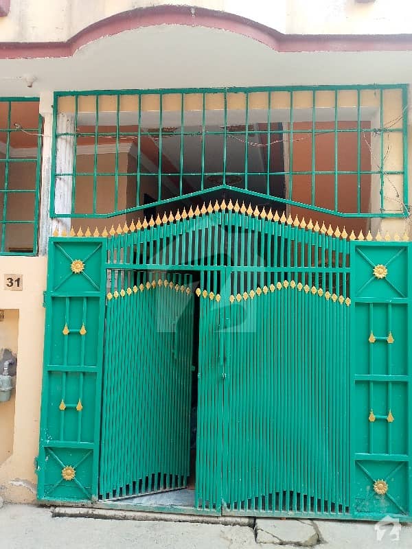 تارامری اسلام آباد میں 4 کمروں کا 4 مرلہ مکان 66 لاکھ میں برائے فروخت۔