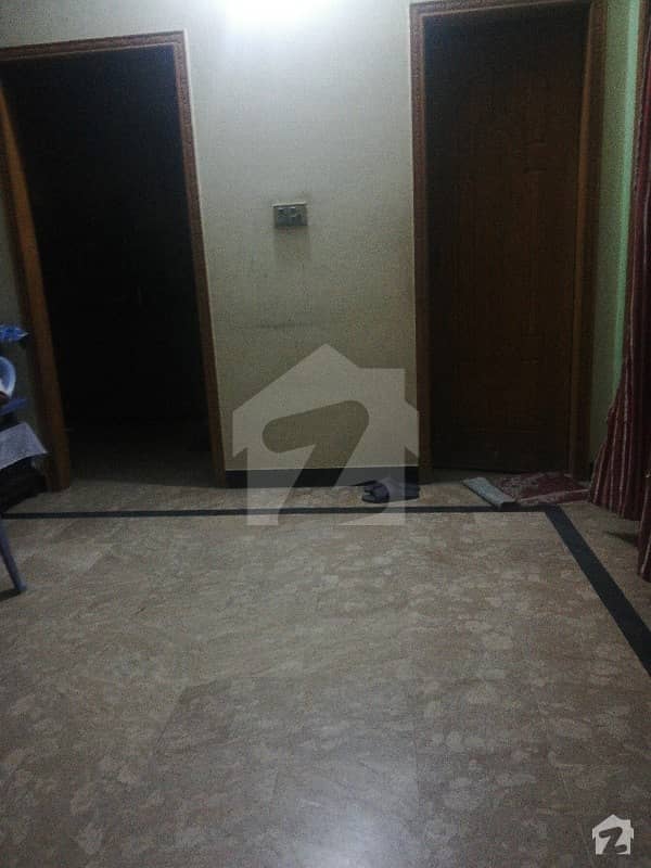گلیسکو ٹاؤن فیروزپور روڈ لاہور میں 8 کمروں کا 5 مرلہ مکان 1.25 کروڑ میں برائے فروخت۔