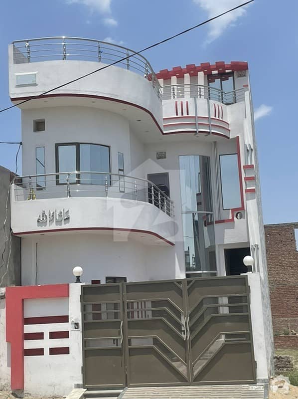 House For Grabs In 1045  Square Feet Lahore
