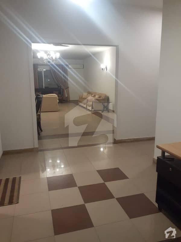 2700  Square Feet Flat In F-11 For Rent At Good Location