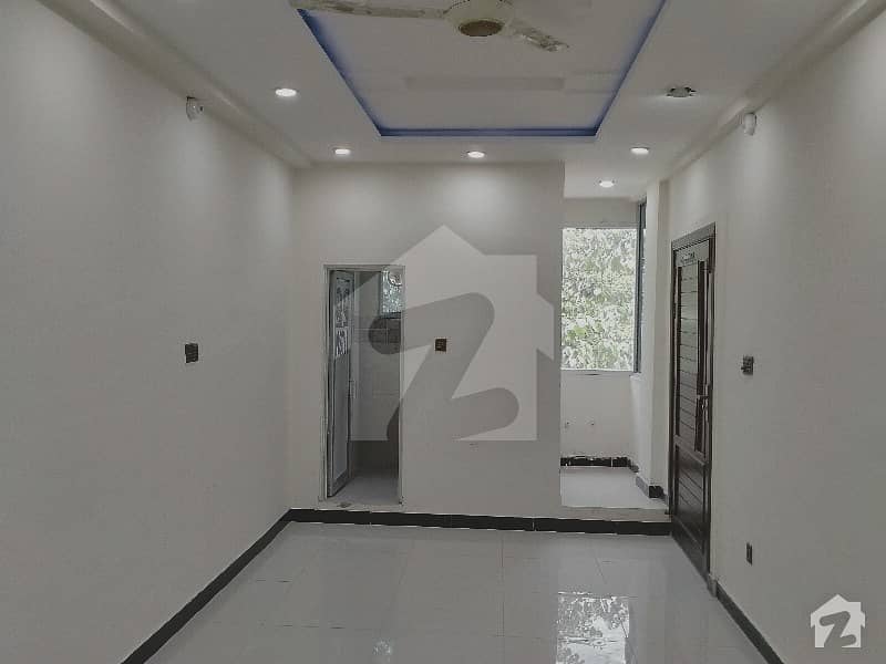 New Studio Flat For Rent In Beautiful G-10Markaz