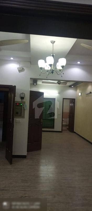 علی پارک کینٹ لاہور میں 3 کمروں کا 4 مرلہ مکان 25 ہزار میں کرایہ پر دستیاب ہے۔