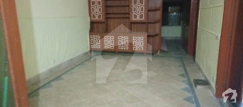 House Of 1800  Square Feet In Ghauri Town Is Available