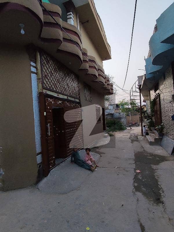 علی پُر اسلام آباد میں 6 کمروں کا 4 مرلہ مکان 65 لاکھ میں برائے فروخت۔