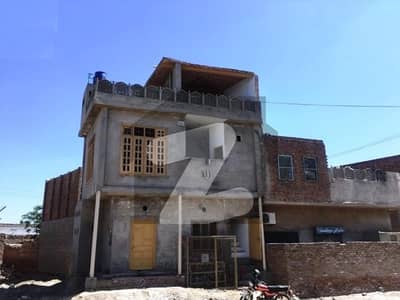 دھندھراں چک 66 جے بی فیصل آباد میں 2 کمروں کا 1 مرلہ مکان 7 ہزار میں کرایہ پر دستیاب ہے۔