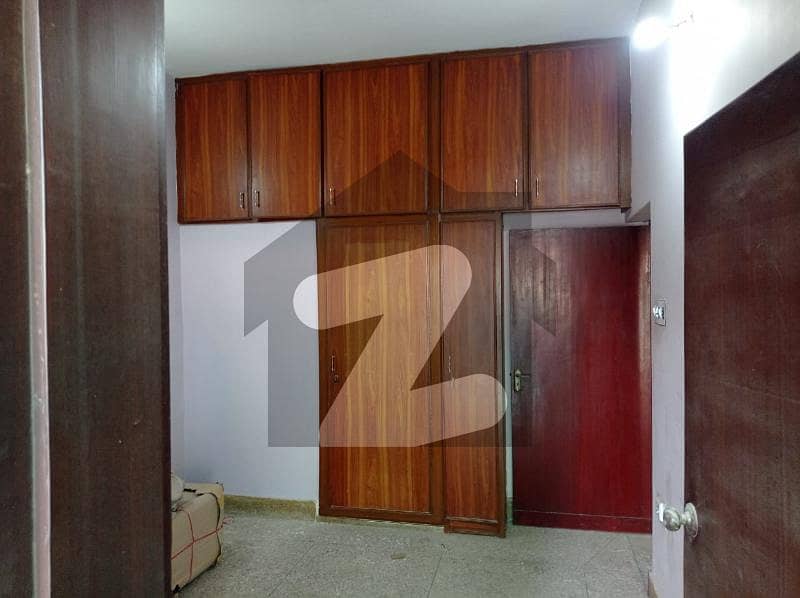 مسلم ٹاؤن بہاولپور میں 3 کمروں کا 17 مرلہ مکان 1.65 کروڑ میں برائے فروخت۔