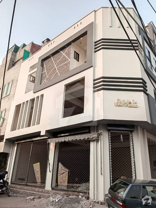 تاجپورہ - بلاک اے تاجپورہ لاہور میں 2 کمروں کا 6 کنال عمارت 1 لاکھ میں کرایہ پر دستیاب ہے۔
