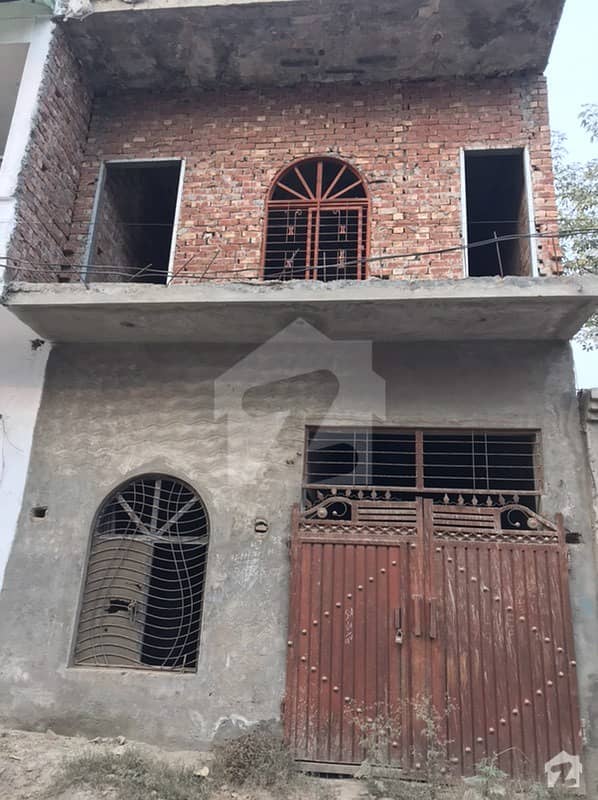 سگیاں لاہور میں 3 کمروں کا 4 مرلہ مکان 80 لاکھ میں برائے فروخت۔