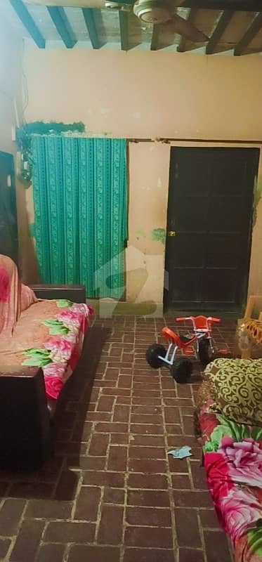 نواں شہر ملتان میں 2 کمروں کا 5 مرلہ مکان 40 لاکھ میں برائے فروخت۔