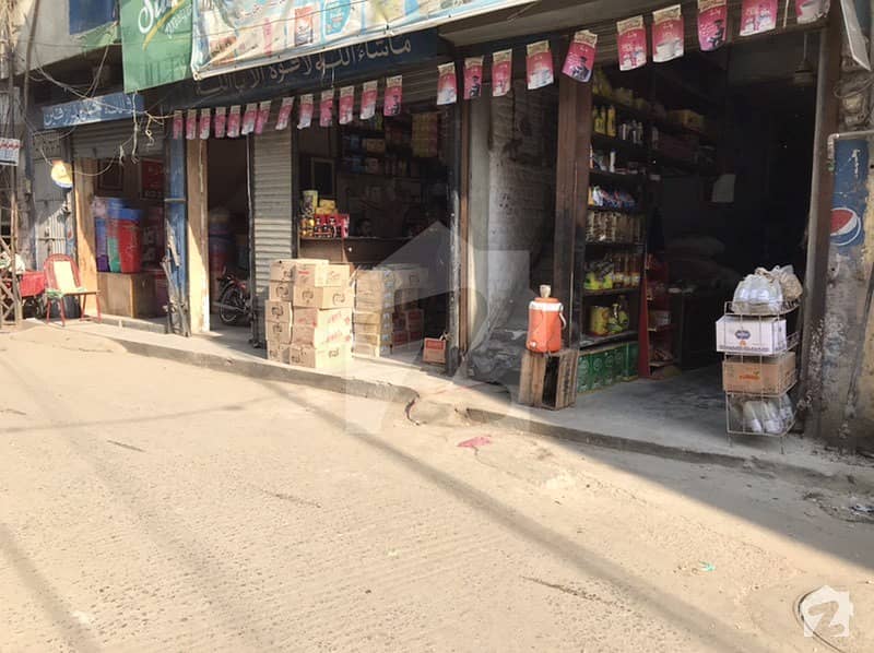 پِیر ودھائی راولپنڈی میں 14 مرلہ دکان 1.2 لاکھ میں کرایہ پر دستیاب ہے۔