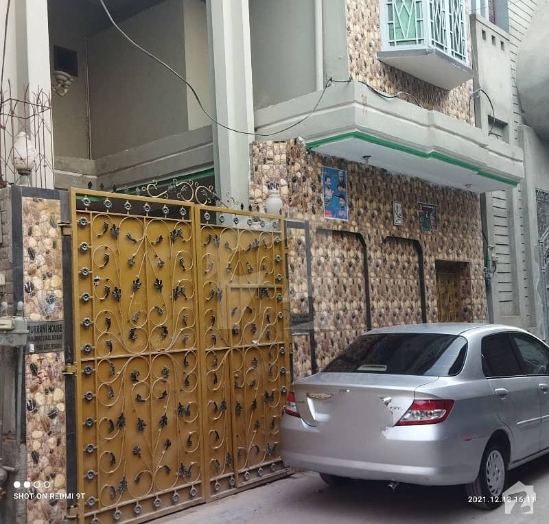 حاجی ٹاؤن پشاور میں 6 کمروں کا 5 مرلہ مکان 1.4 کروڑ میں برائے فروخت۔