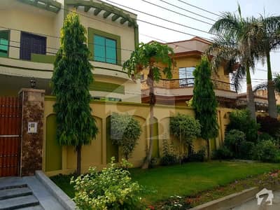 3375 Square Feet House Is Available In Brigadier Officer Colony