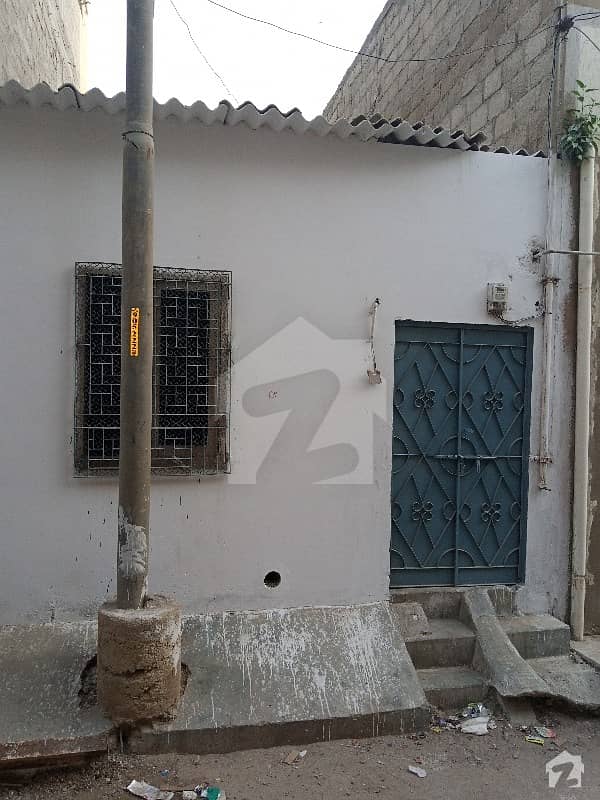 House For Sale Is Readily Available In Prime Location Of Manzoor Colony