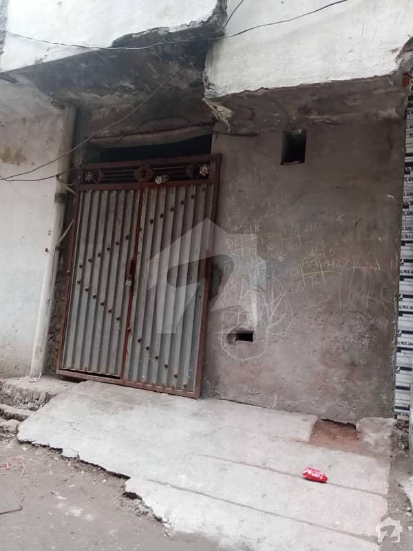 بھگت پورہ لاہور میں 3 کمروں کا 2 مرلہ مکان 35 لاکھ میں برائے فروخت۔
