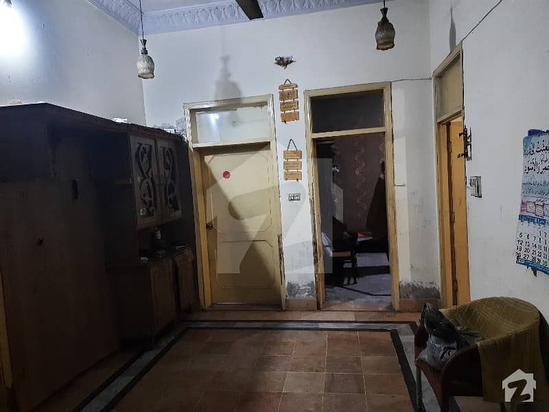 چن دا قلعہ گوجرانوالہ میں 3 کمروں کا 5 مرلہ مکان 90 لاکھ میں برائے فروخت۔