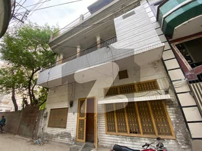 اسلام پورہ گوجرانوالہ میں 6 کمروں کا 8 مرلہ مکان 1.1 کروڑ میں برائے فروخت۔