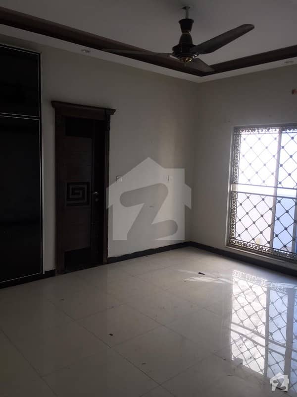 Upper Portion For Rent In Imperial Garden Paragon City