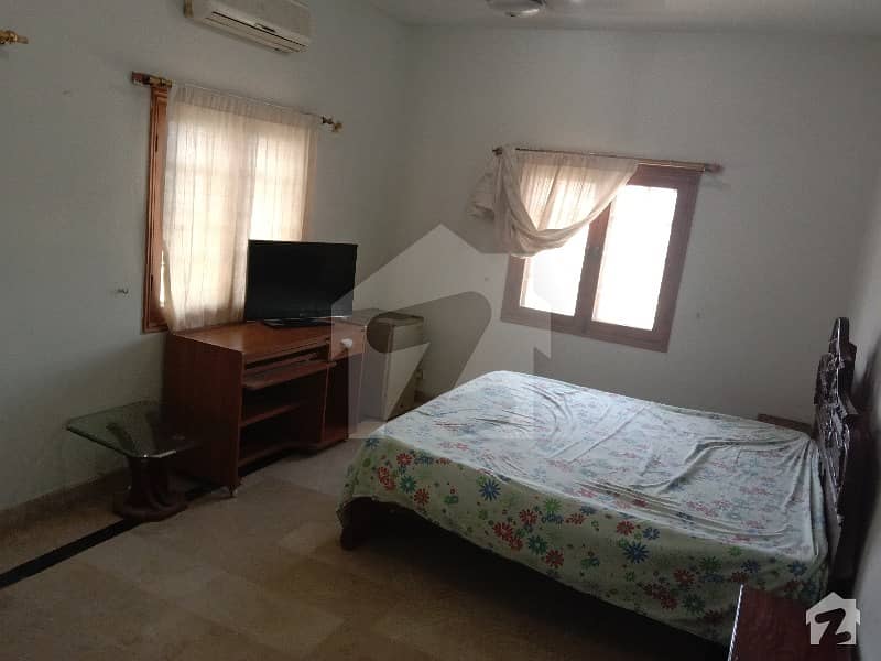 400 Square Feet Room For Rent In Dha Phase 6