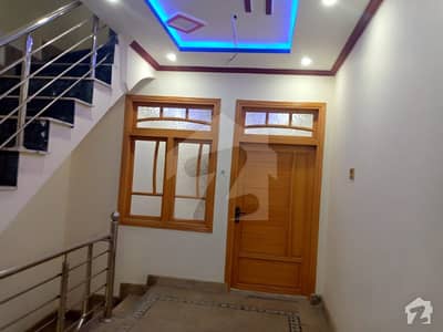 جی ٹی روڈ پشاور میں 3 کمروں کا 2 مرلہ مکان 80 لاکھ میں برائے فروخت۔