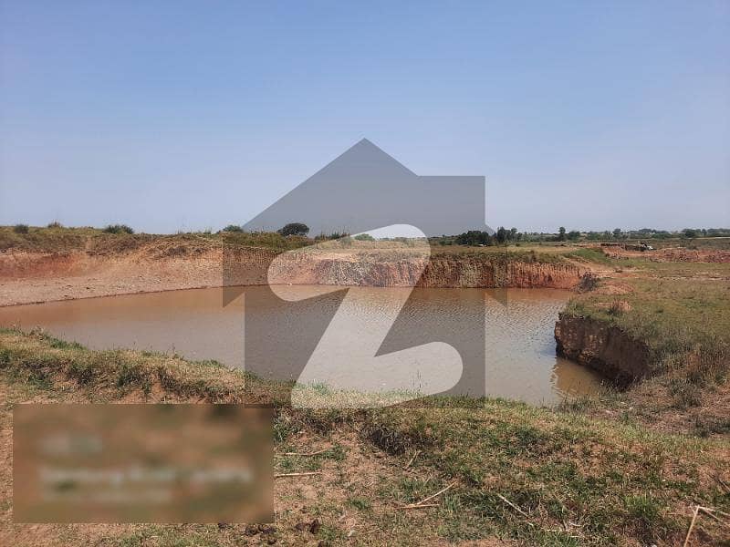 39 Kanal Agriculture Land For Rent With Water Pond Near Mandra Chakwal Road