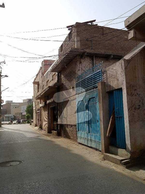 بلا ک 17 ڈیرہ غازی خان میں 7 کمروں کا 5 مرلہ مکان 2 کروڑ میں برائے فروخت۔