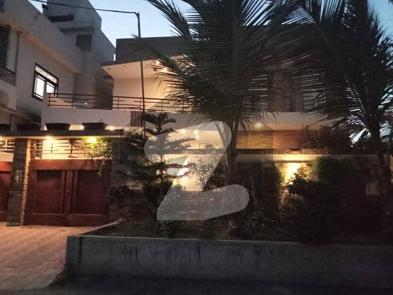 Beautiful House Next To Corner Karachi University Housing Society