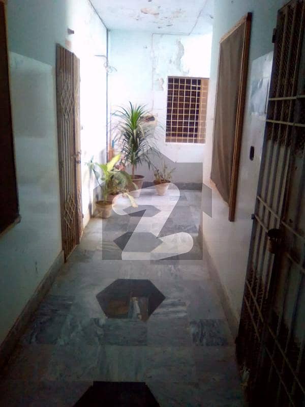 One Bed Lounge Flat Of 4th Floor With Roof Sunbeam Appartment, Near Habib University
