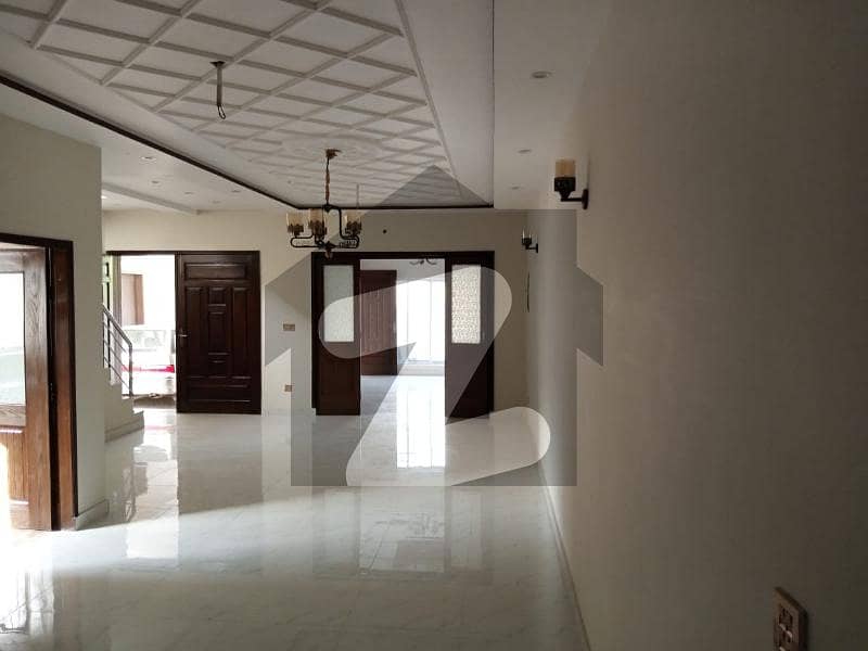 1 Kanal House Available For Rent In Nasheman Iqbal Phase1