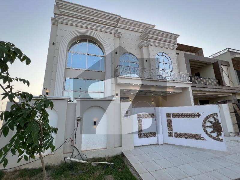 10 Marla Luxury House For Sale In Multan Royal Orchard, Multan Public