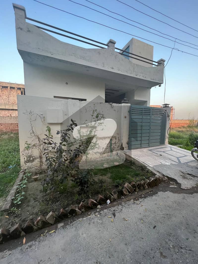 چنار باغ ۔ کشمیر بلاک چنار باغ لاہور میں 3 کمروں کا 5 مرلہ مکان 65 لاکھ میں برائے فروخت۔