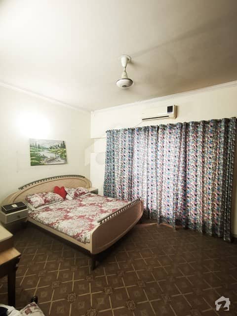 نیو سُپر ٹاؤن لاہور میں 4 کمروں کا 7 مرلہ مکان 1.98 کروڑ میں برائے فروخت۔