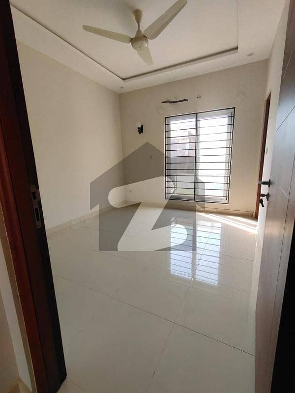 1125 Square Feet House In D-12/1 Is Available
