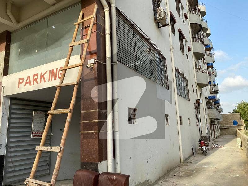 950 Square Feet Office In Gulistan-E-Jauhar - Block 13 Is Available