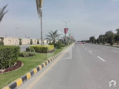 Zamco Road Commercial One Kanal Corner  Plot Available For Sale