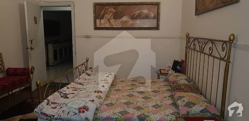 سِی ویو اپارٹمنٹس کراچی میں 1 کمرے کا 10 مرلہ کمرہ 50 ہزار میں کرایہ پر دستیاب ہے۔