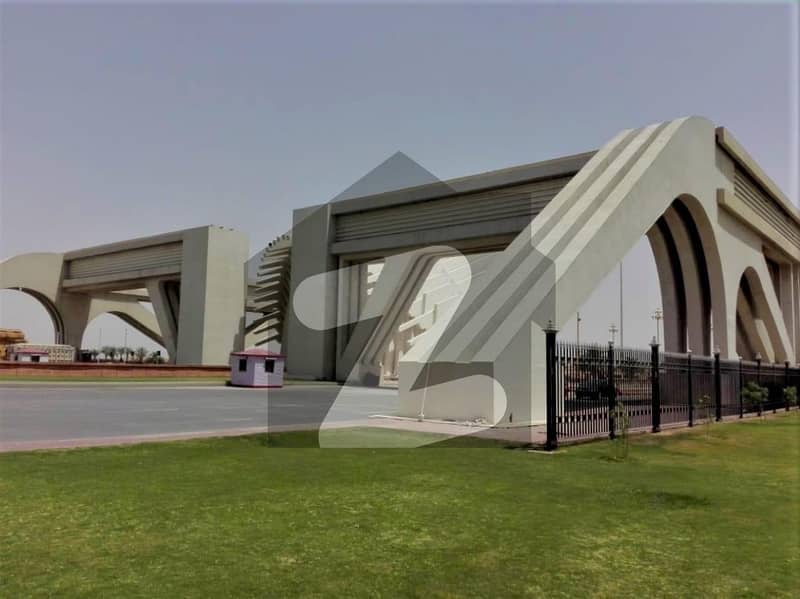Corner Residential Plot Sized 2000 Square Yards In Bahria Town - Precinct 3