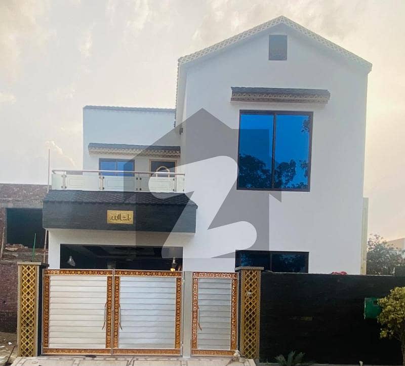 5 Marla Modern House For Sale in Bahria Town Nasheman