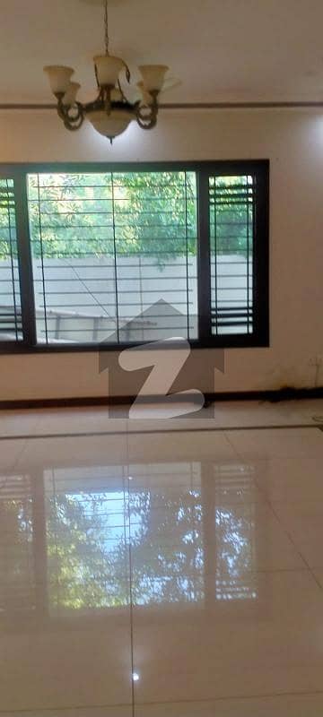 6 Bedrooms Proper 2 Unit 500 Yards Just Like New Bungalow For Rent In Dha Phase Vi