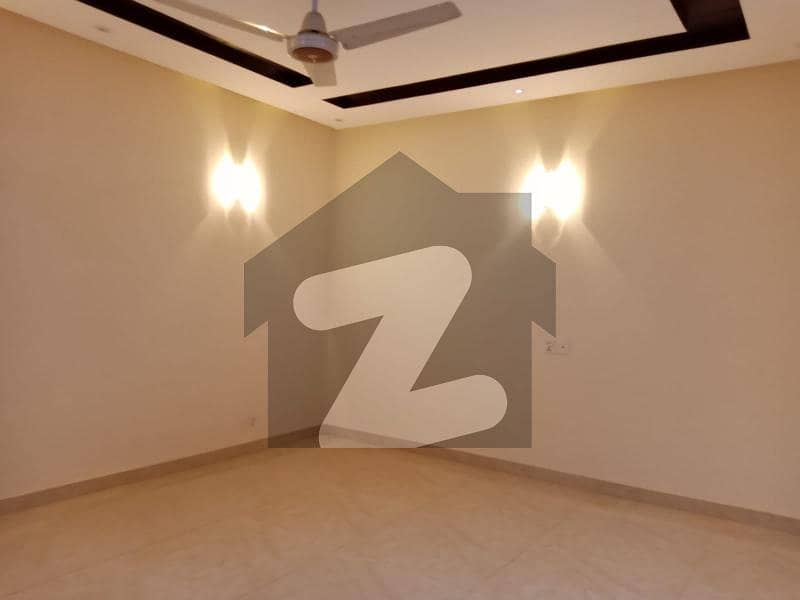 1 Kanal House For Rent In Hbfc Society