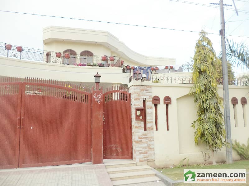 Un Touch Fresh 1 Kanal Upper Portion For Rent In Hayatabad