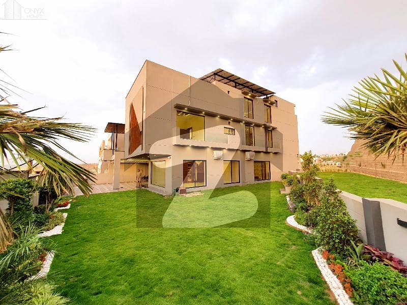 Luxurious 36 Marla Designer House With Huge Decorated Lawn