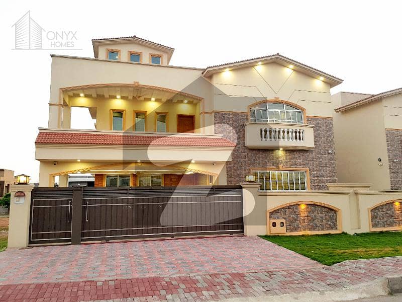 Spacious 1 Kanal House On 80 Ft Boulevard Near Bahria Expressway