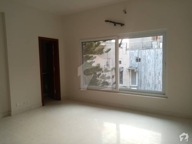 Centrally Located Flat For Rent In G-6 Available