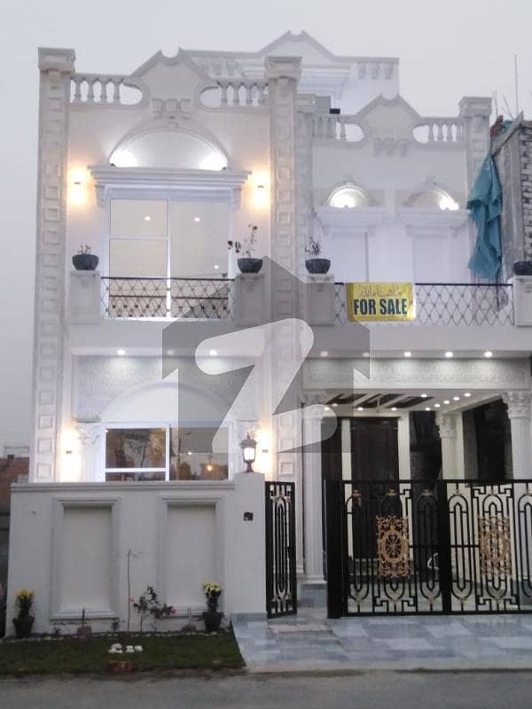 ڈی ایچ اے 11 رہبر لاہور میں 3 کمروں کا 5 مرلہ مکان 1.9 کروڑ میں برائے فروخت۔