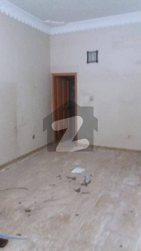 Prime Location 240 Square Yards House In North Nazimabad - Block H Best Option