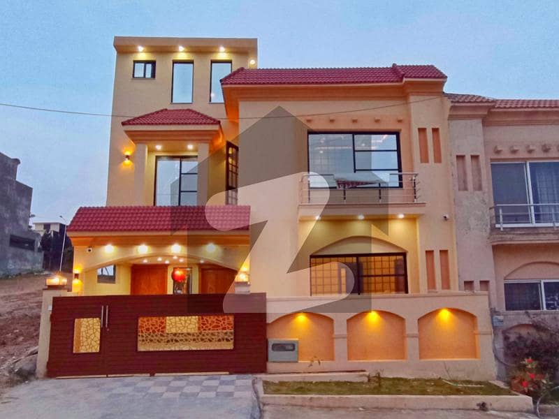 Double Storey 7 Marla Brand New House For Sale In Bahria Town Phase 8 Umer Block