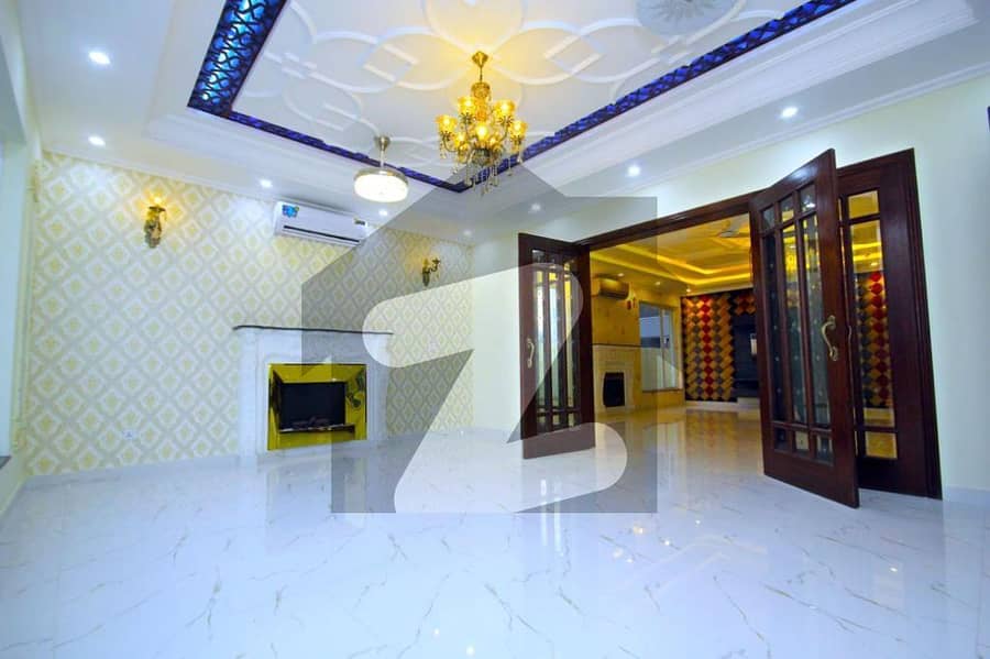 ایڈن سٹی - بلاک اے ایڈن سٹی ایڈن لاہور میں 5 کمروں کا 1 کنال مکان 5.6 کروڑ میں برائے فروخت۔