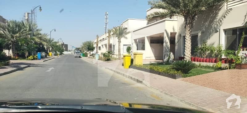 بحریہ ٹاؤن کراچی کراچی میں 3 کمروں کا 9 مرلہ مکان 1.7 کروڑ میں برائے فروخت۔