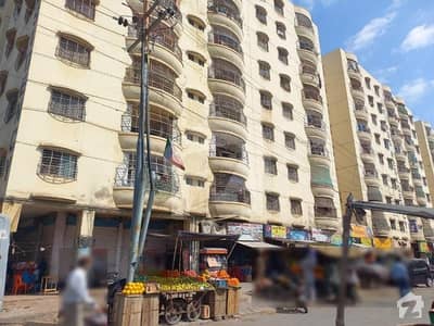 گلستانِِ جوہر ۔ بلاک 13 گلستانِ جوہر کراچی میں 18 مرلہ دکان 6.5 لاکھ میں کرایہ پر دستیاب ہے۔