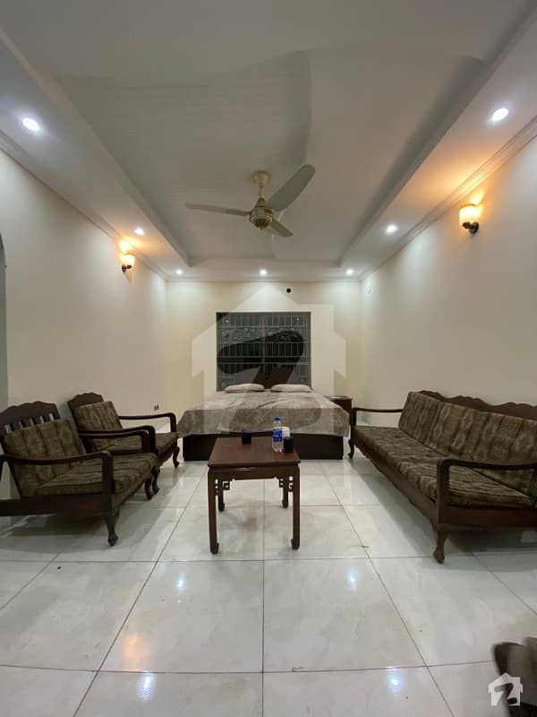 پنجاب گورنمنٹ ایمپلائیز سوسائٹی لاہور میں 3 کمروں کا 1 کنال بالائی پورشن 60 ہزار میں کرایہ پر دستیاب ہے۔